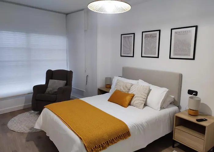 Illa Salvora, Portonovo